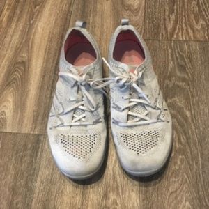 🎉 Nike knit shoes